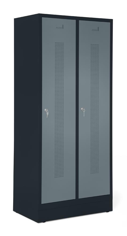 Garderobekasten SYSTEEM SP1 met sokkel | blauwgrijs RAL 7031 | met sokkel | 400 | cilinderslot