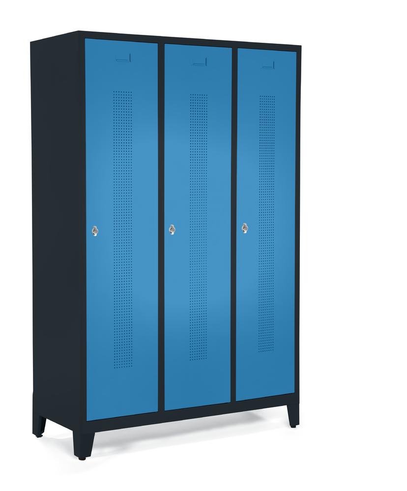 Garderobekasten SYSTEEM SP1 met poten | lichtblauw RAL 5012 | met poeten | 400 | haak- en oogslot