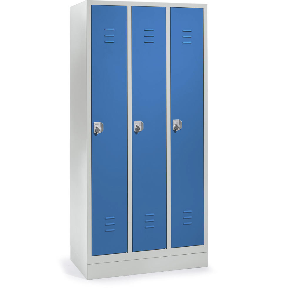 Stalen garderobekast SYSTEM SP2 | hemelsblauw RAL 5015 | met sokkel | 300 | haak- en oogslot