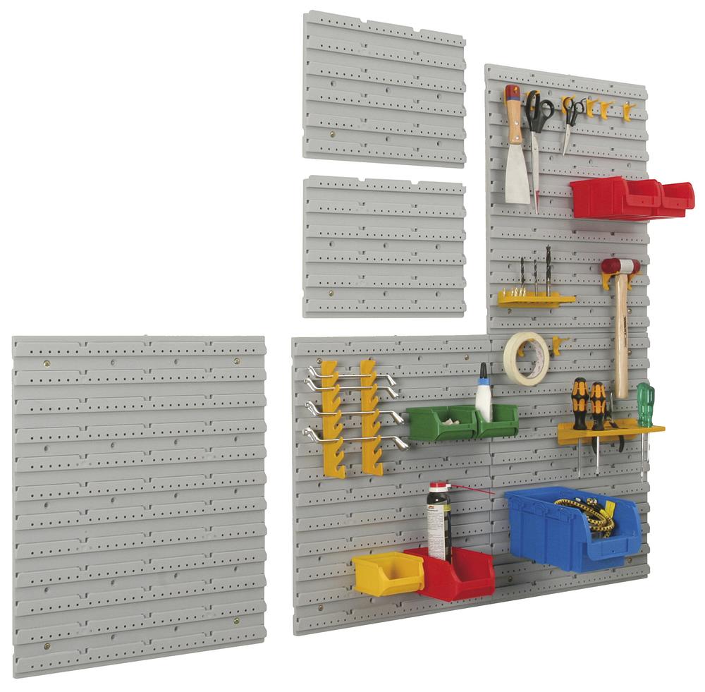 Grote eindeloze wand voor magazijnbakken